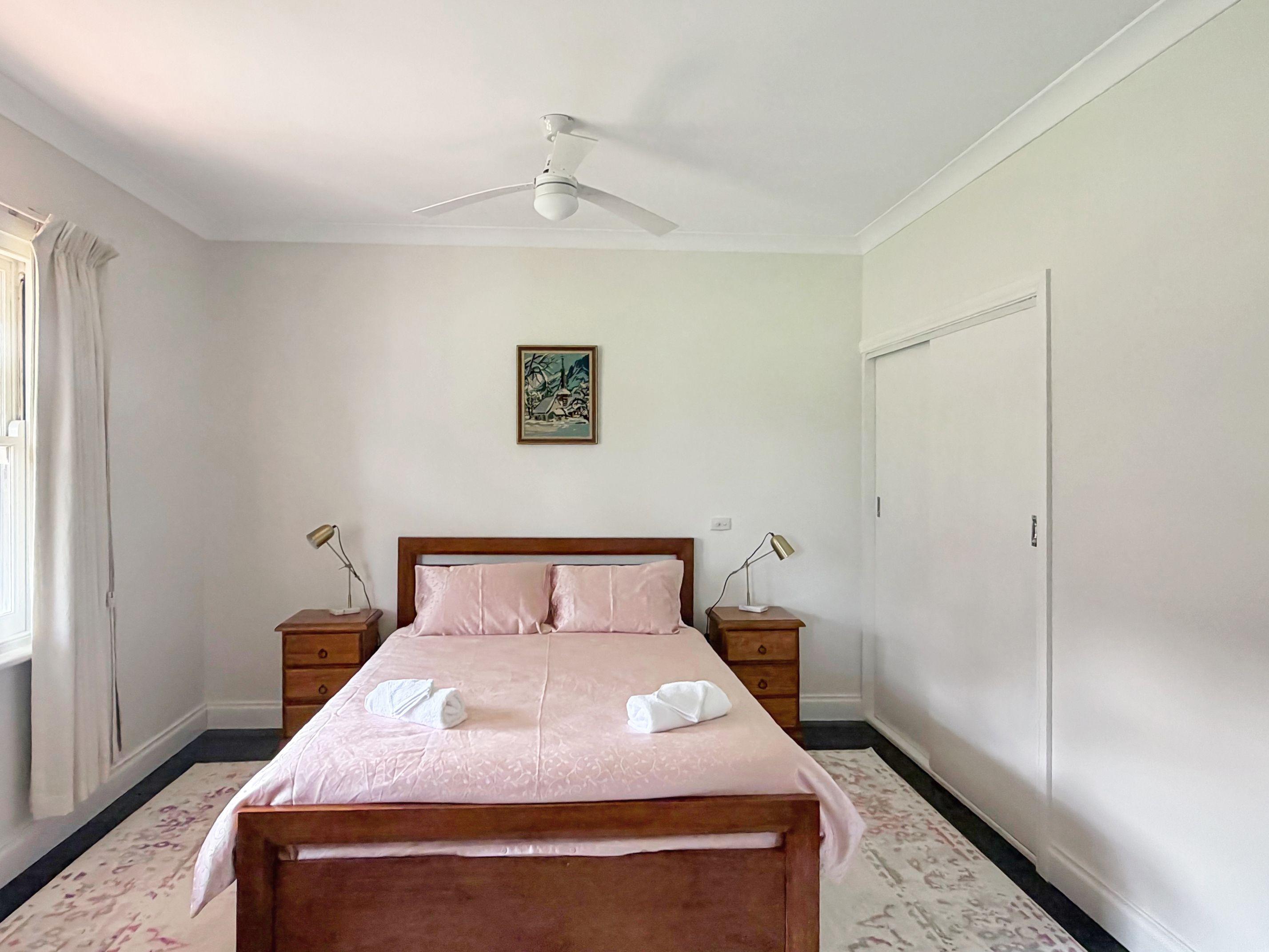 Charming Rural Cottage with Stunning Views