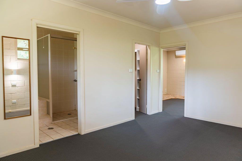 Tranquil Emerald Beach Home