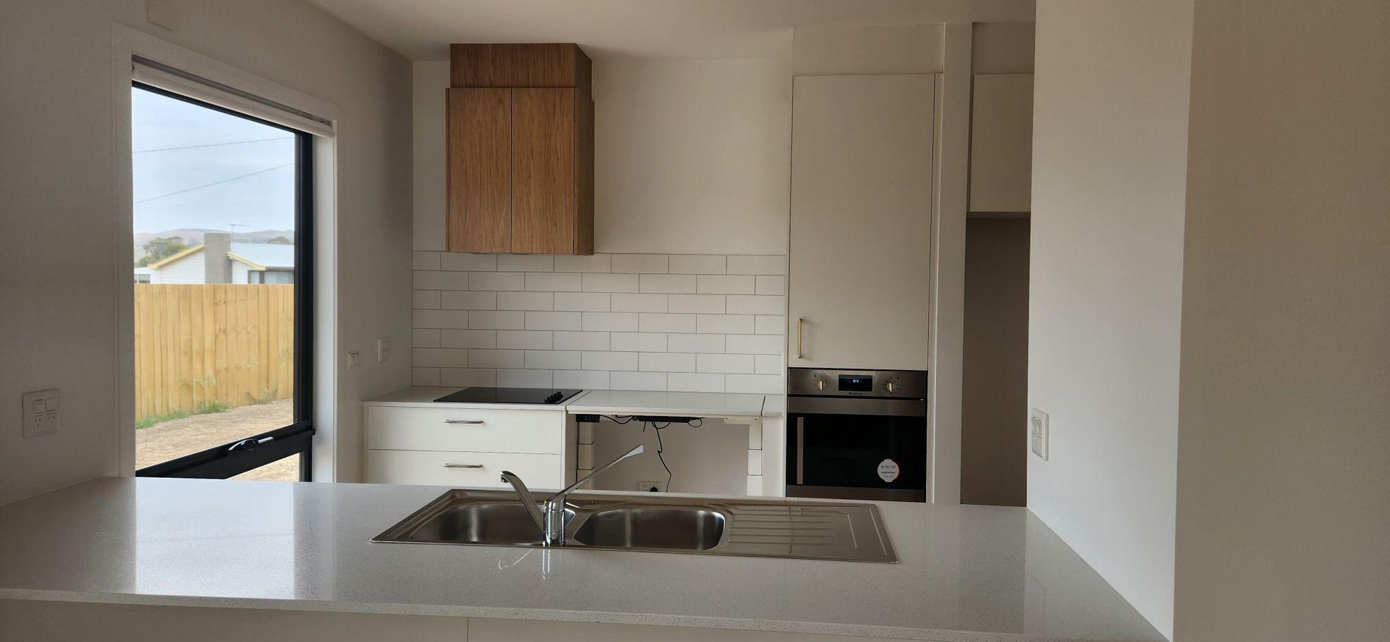 20 Luckman Place, ROKEBY, TAS 7019 - House for Rent - harcourts.net