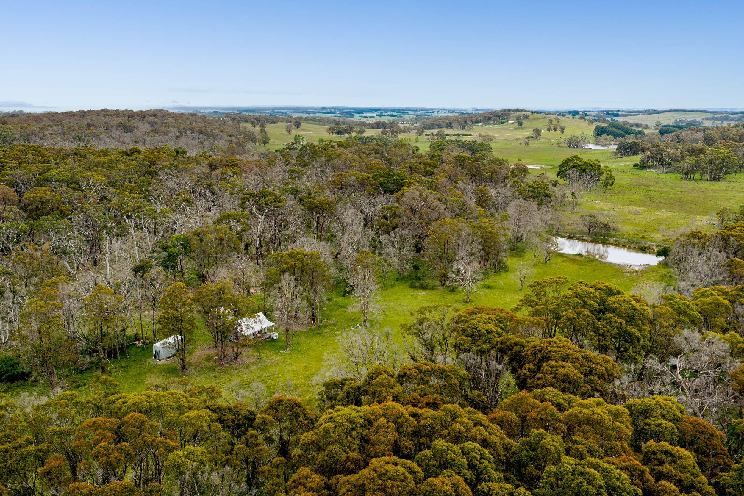 Your Own 100-Acre Escape Near Taralga