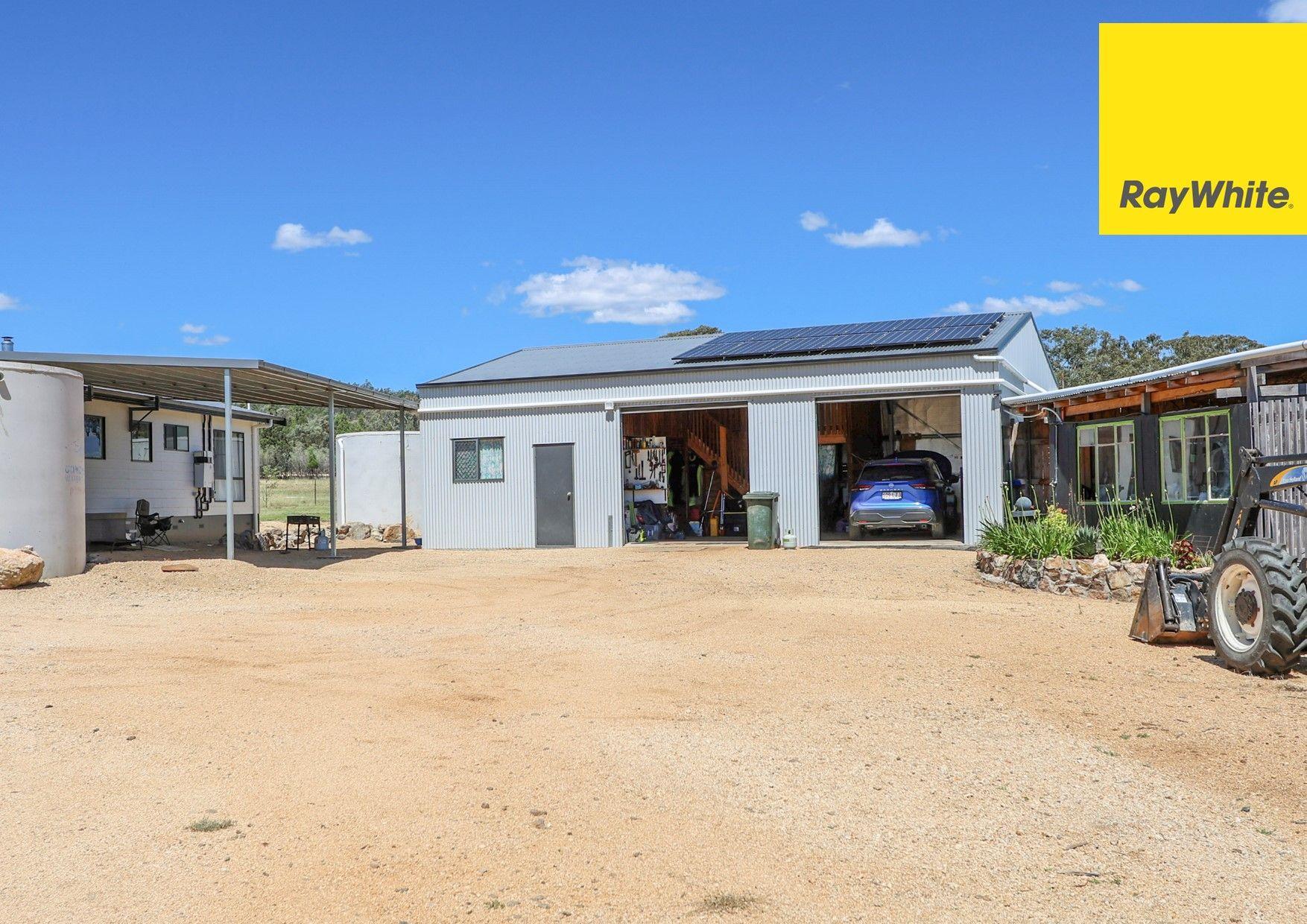 Lifestyle Acreage with Water Views