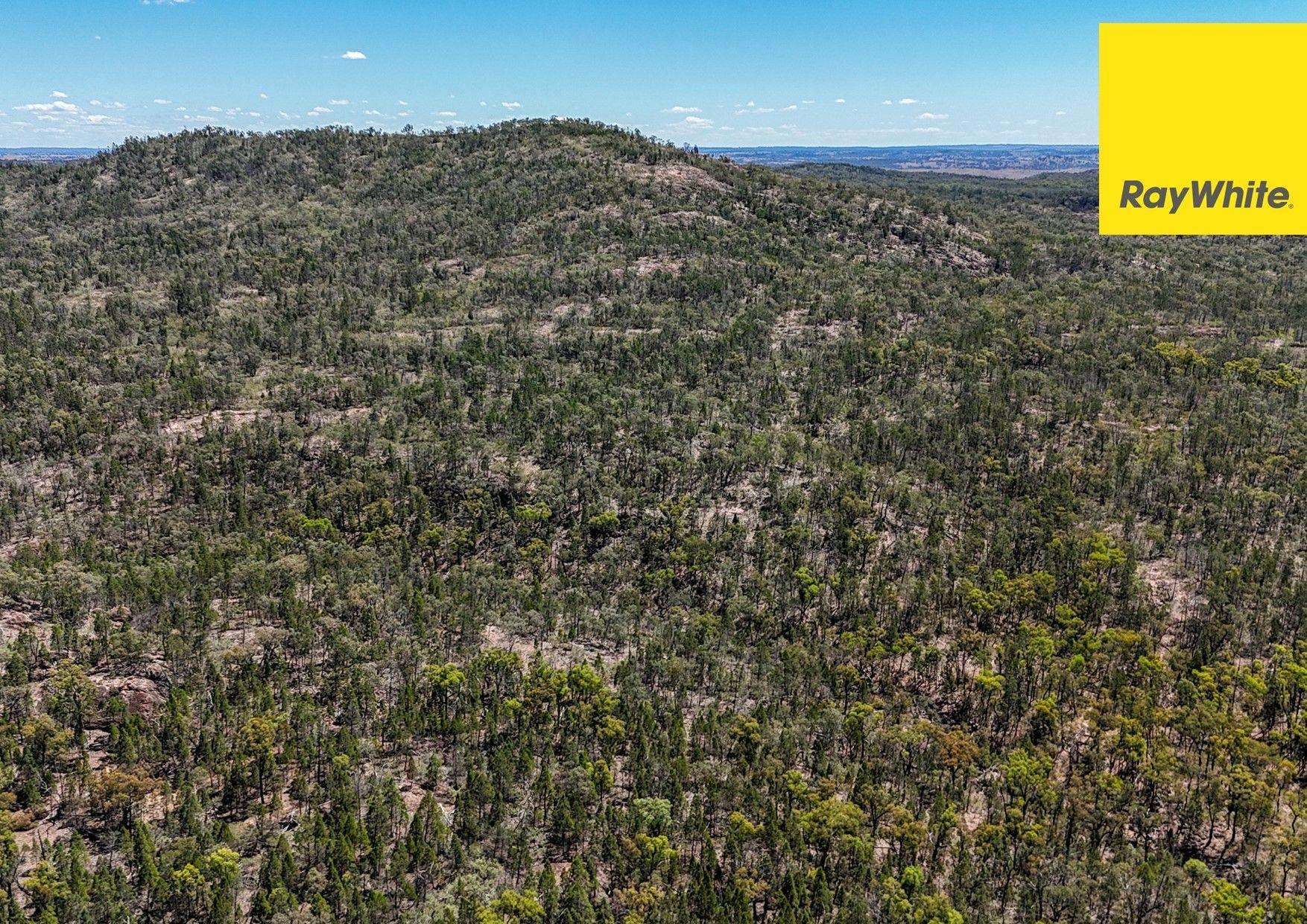 Lifestyle Acreage with Water Views