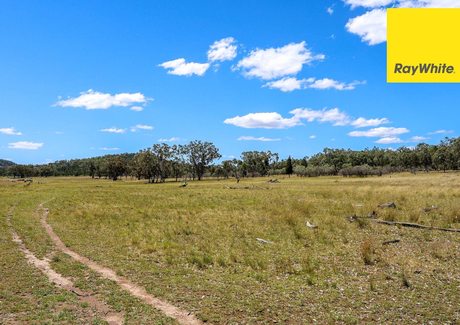 Lifestyle Acreage with Water Views