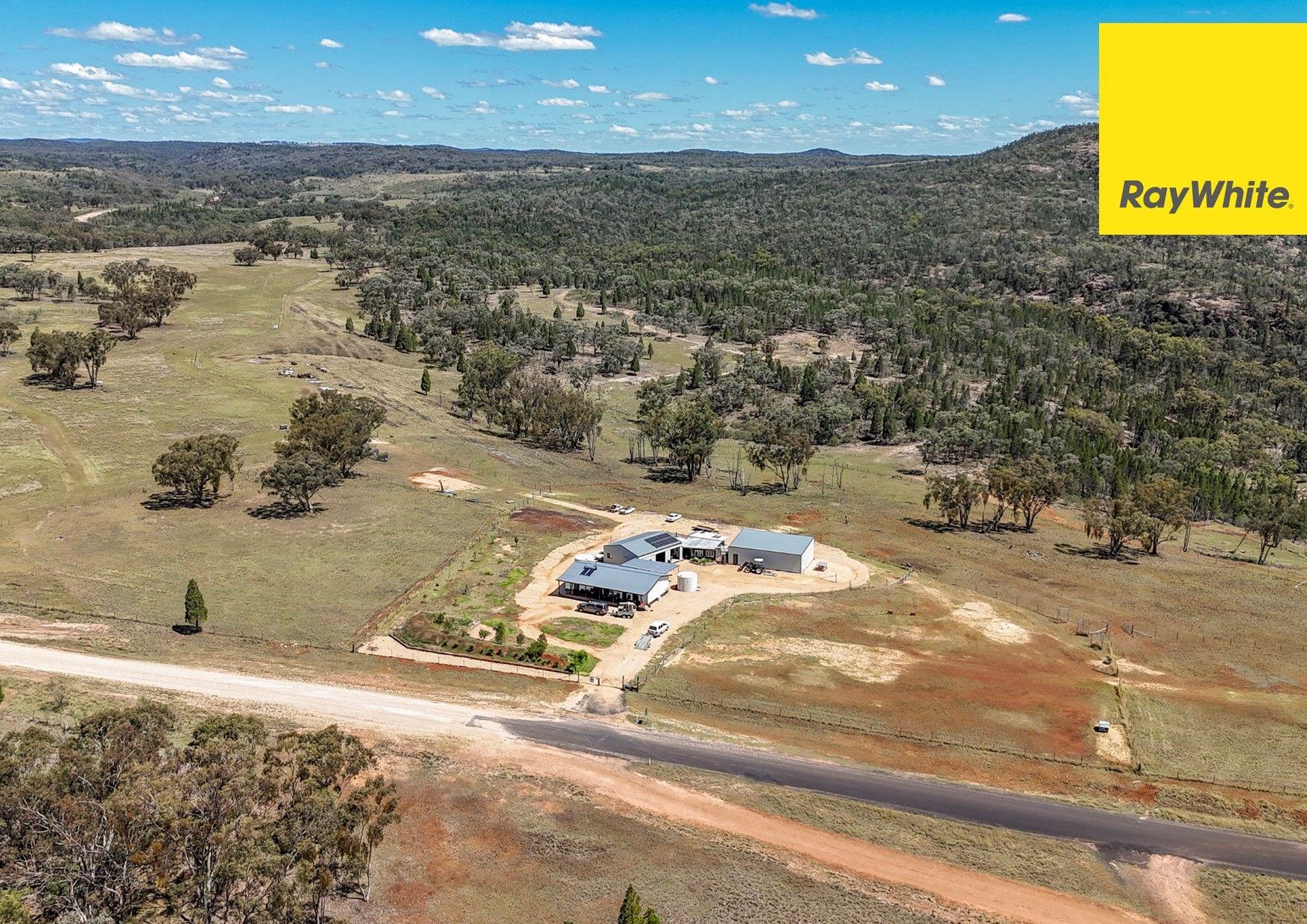 Lifestyle Acreage with Water Views