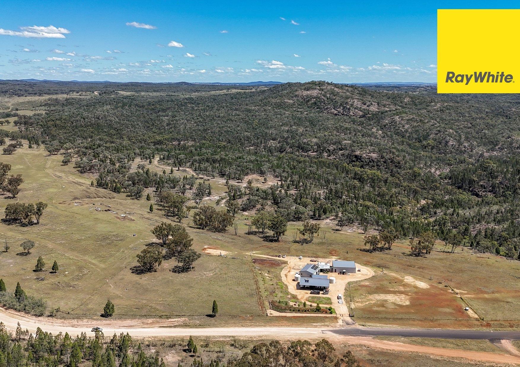 Lifestyle Acreage with Water Views