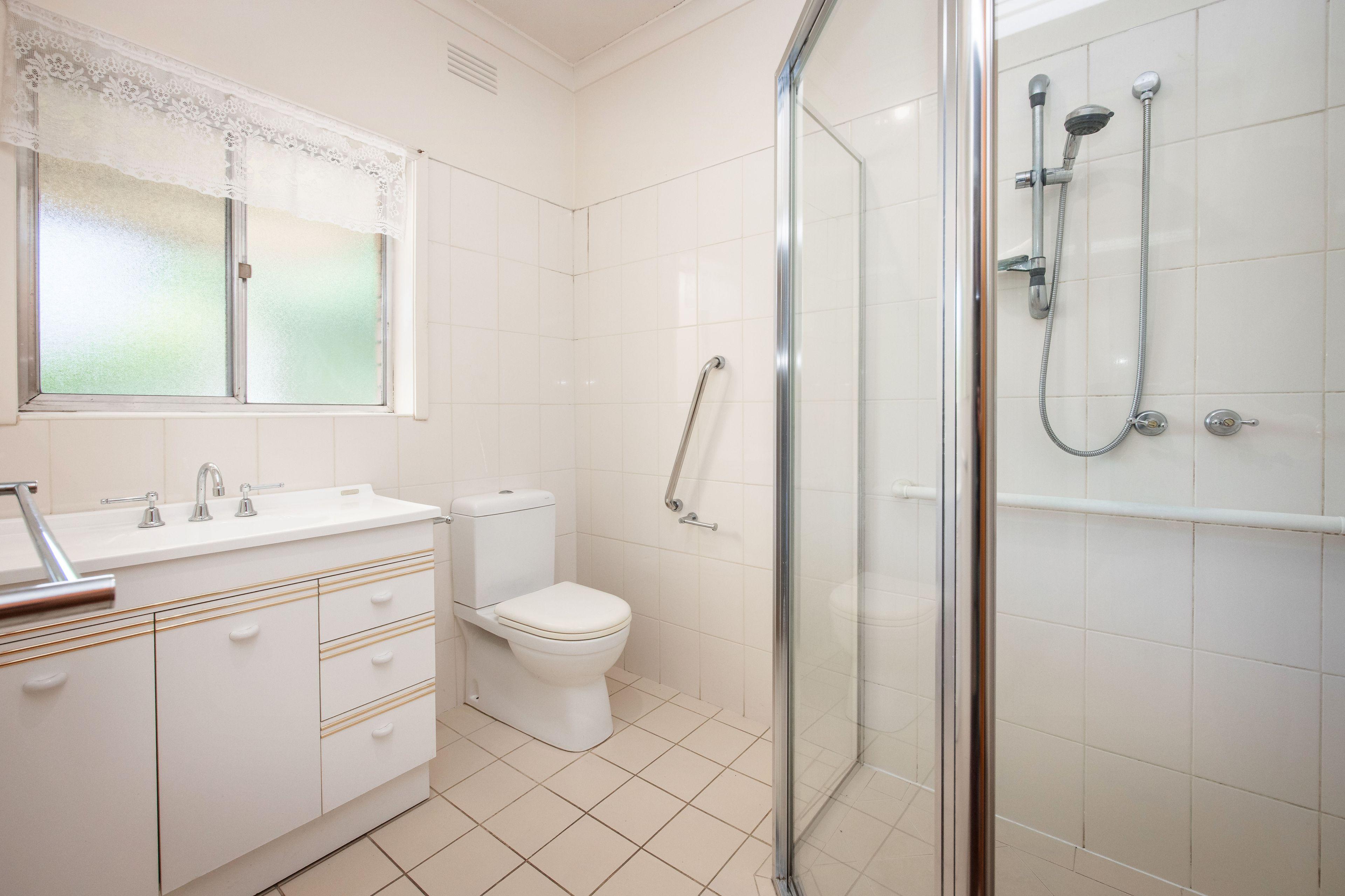 Spacious Family Living in a Central Location House | VIC West Wodonga, VIC 3690 | Prop-GPT the AI-Powered Property Portal