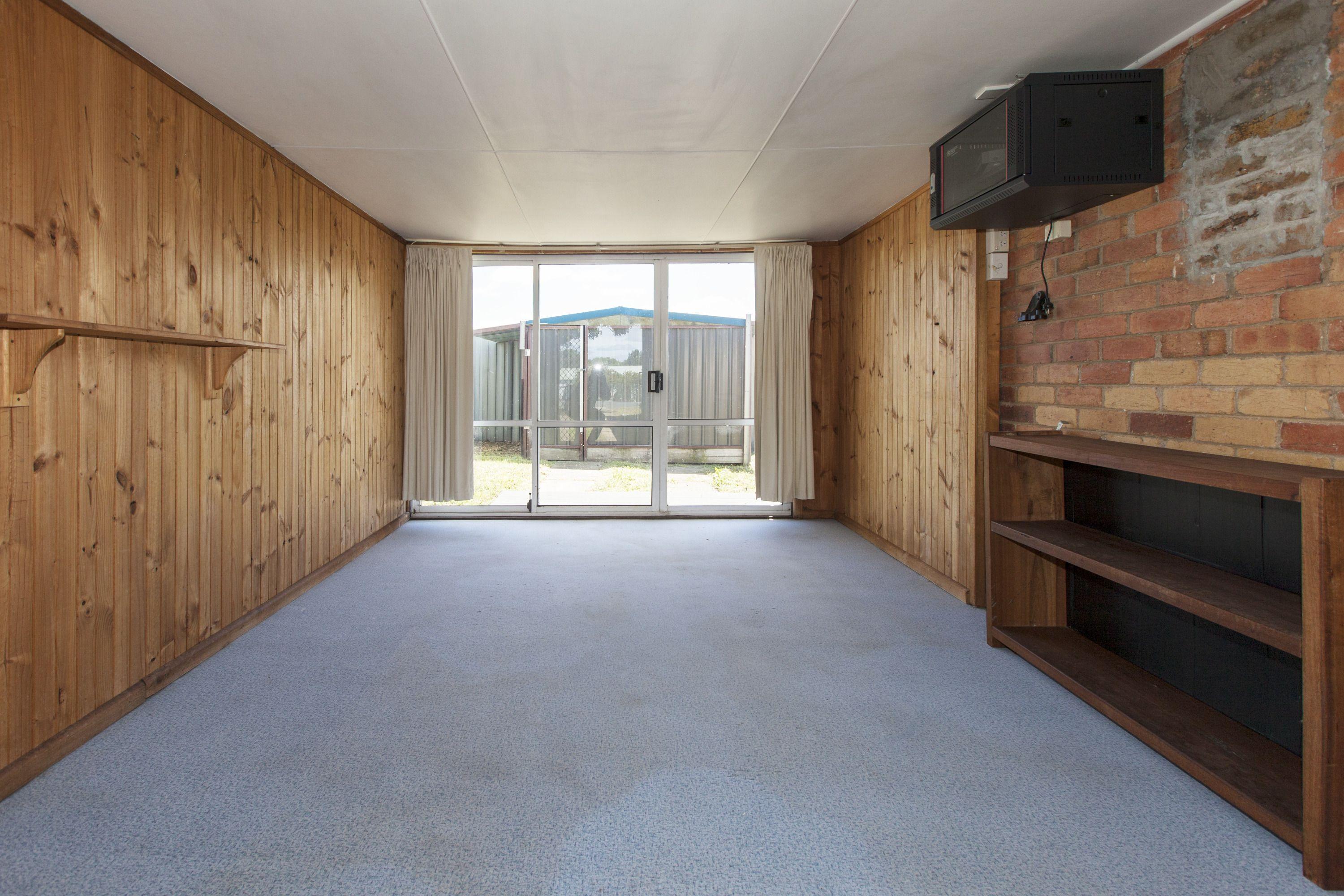 Charming 3-Bedroom Home in Ararat