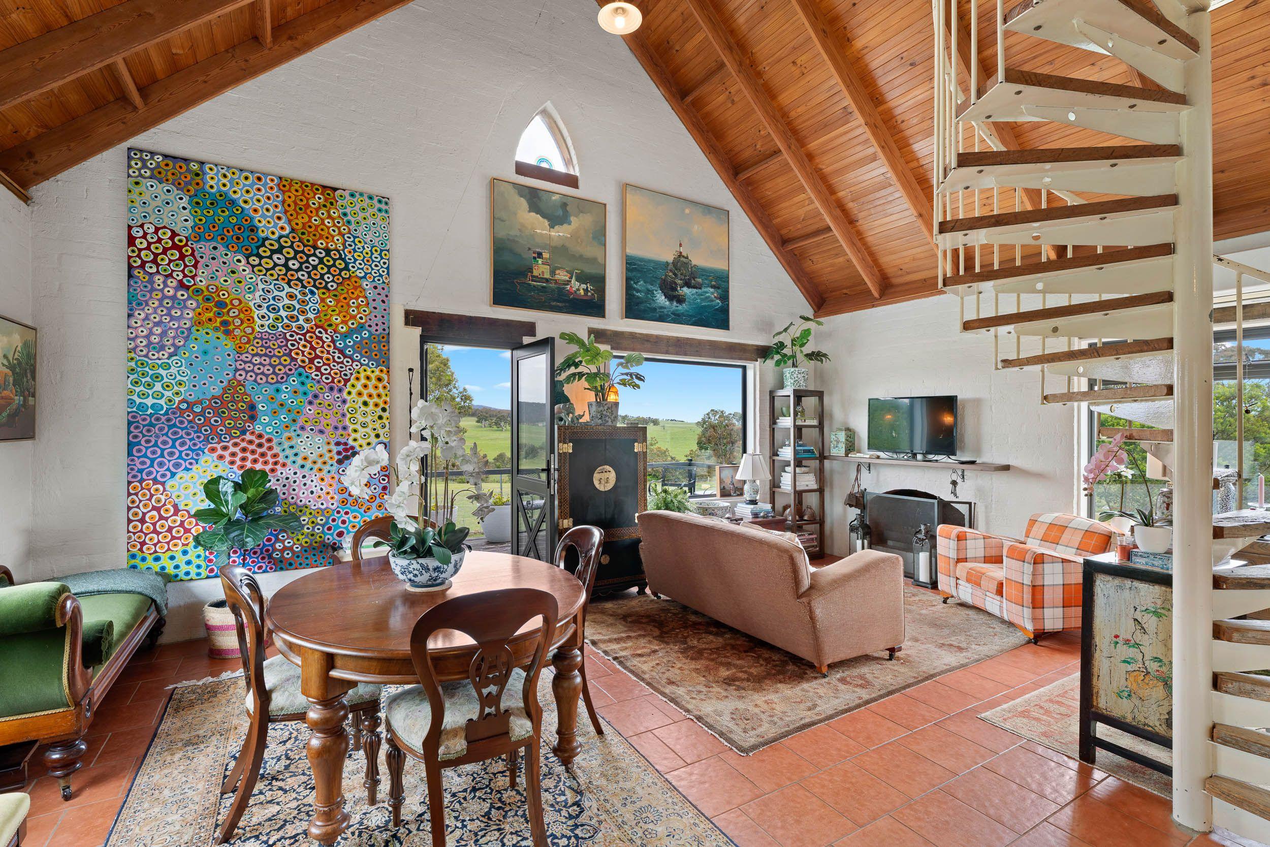 Charley Hill - Your Retreat with Endless Possibility