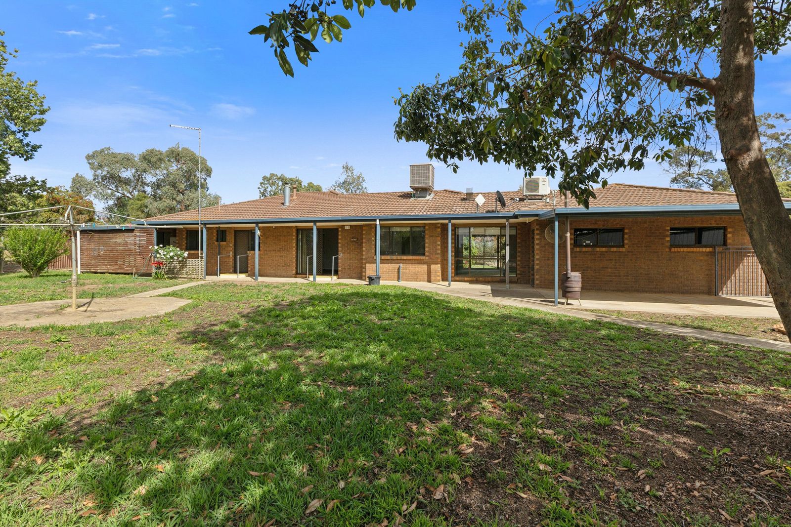 Country Confort on 2.9 Acres