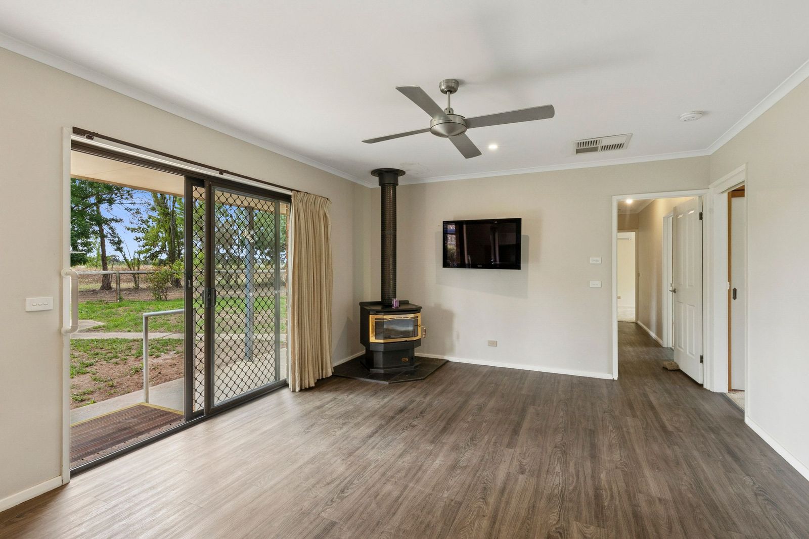 Country Confort on 2.9 Acres