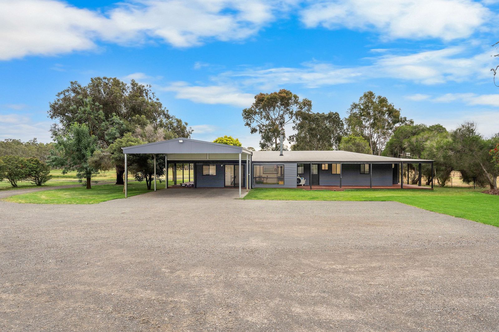 Endless Horizons on a Pristine 40 Acres