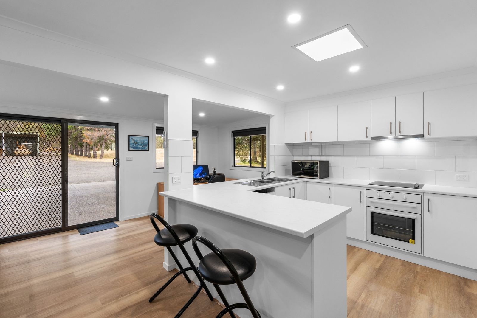 Endless Horizons on a Pristine 40 Acres