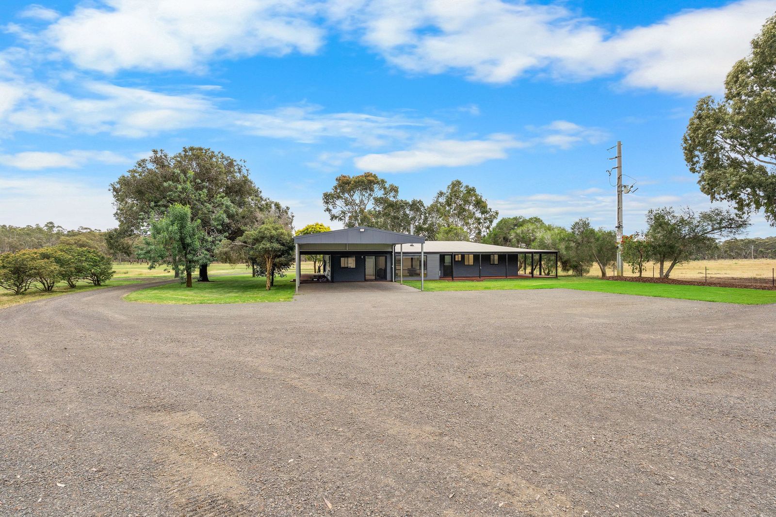 Endless Horizons on a Pristine 40 Acres