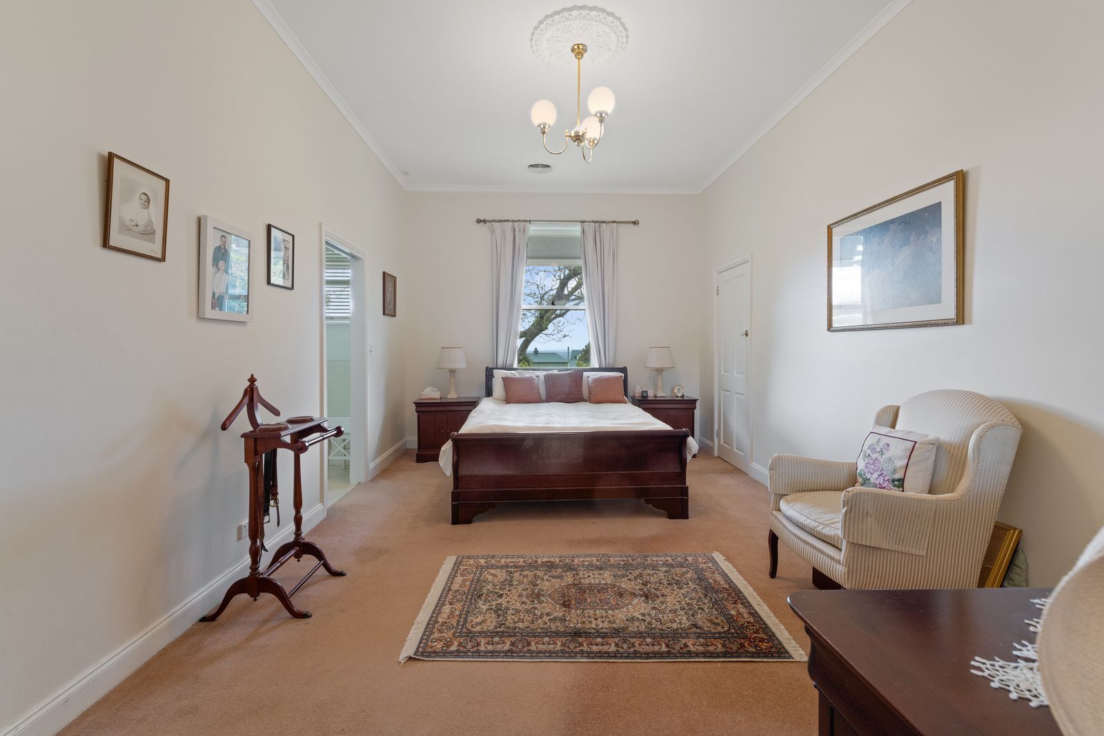 Victorian elegance with stunning outlook