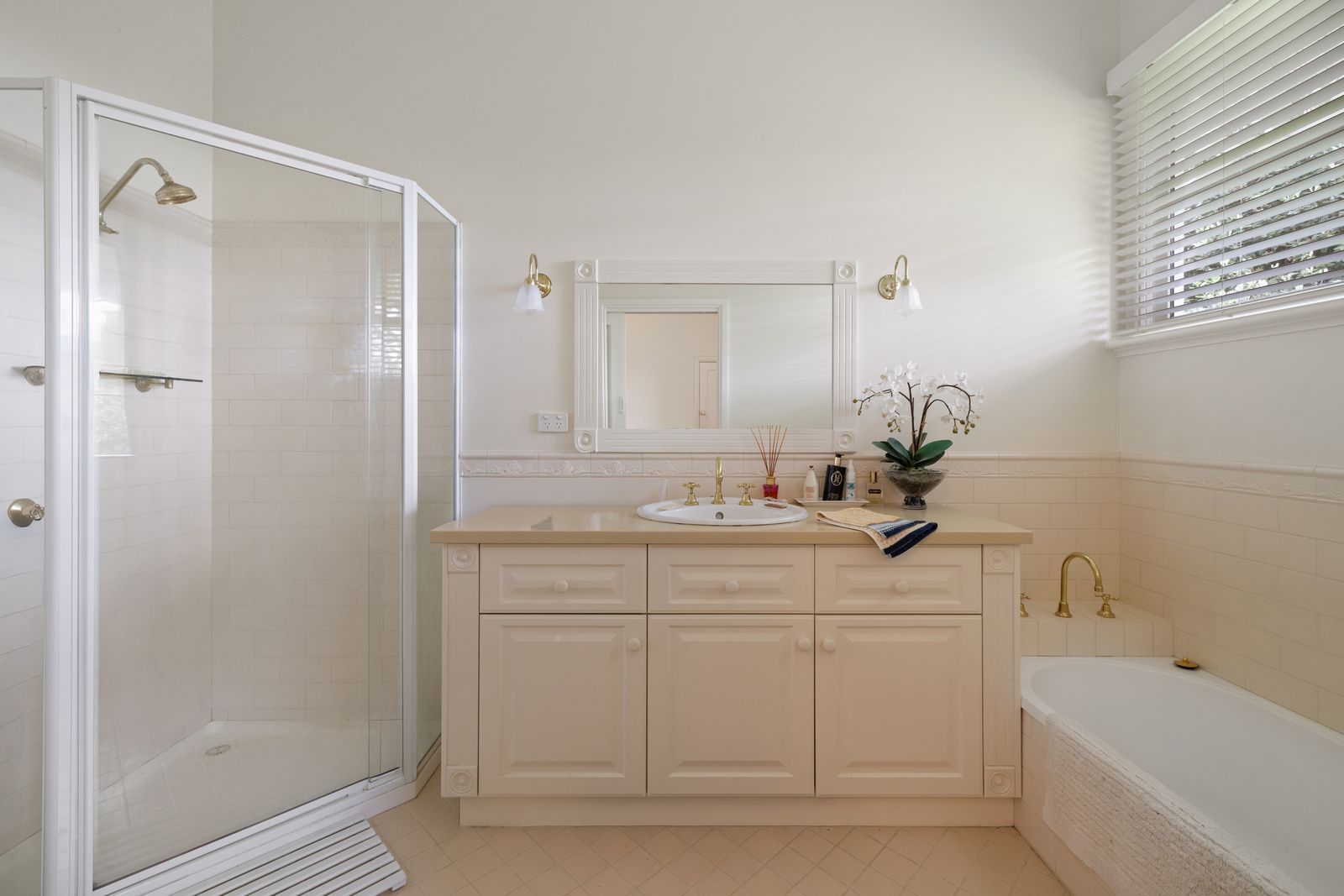 Victorian elegance with stunning outlook