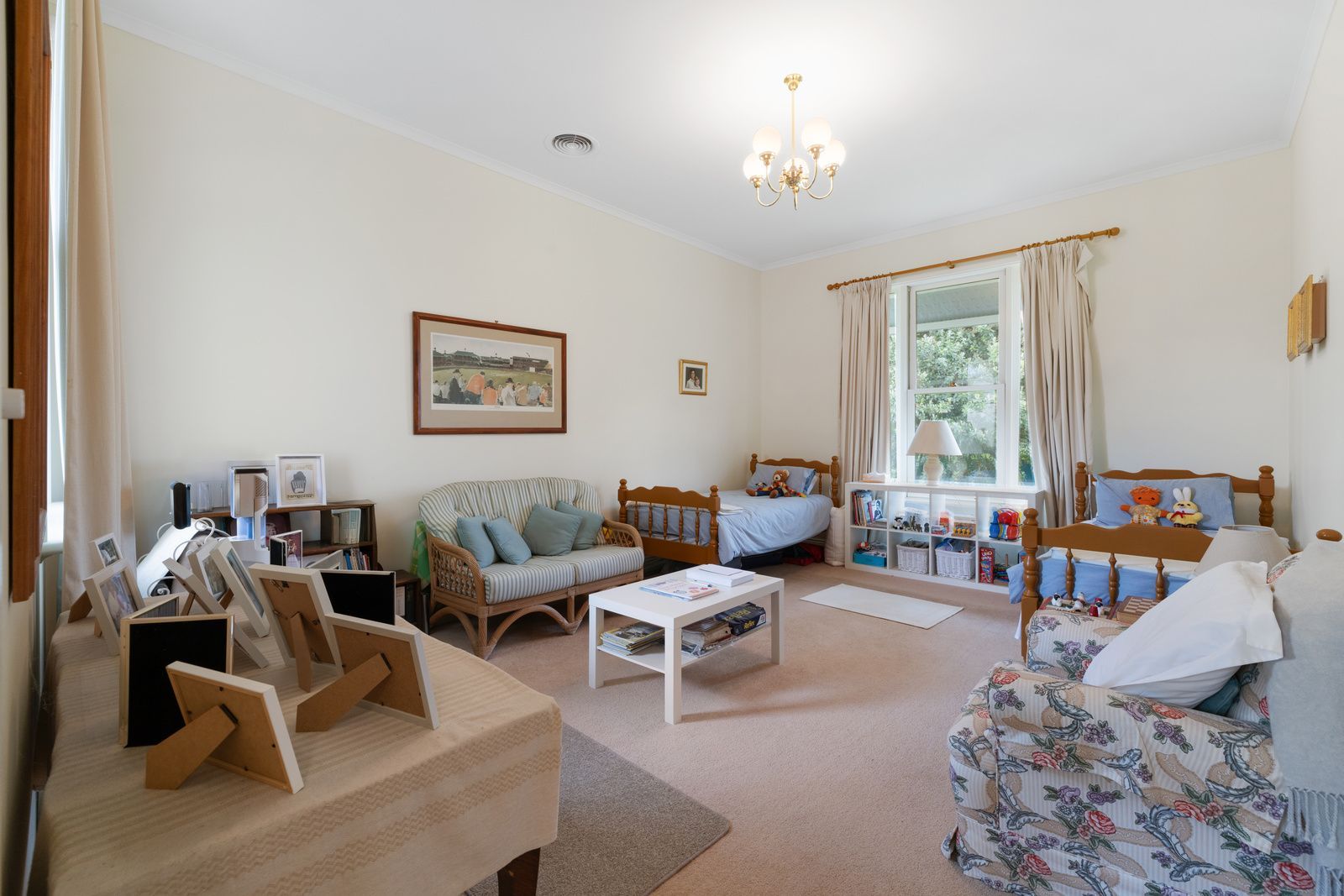 Victorian elegance with stunning outlook