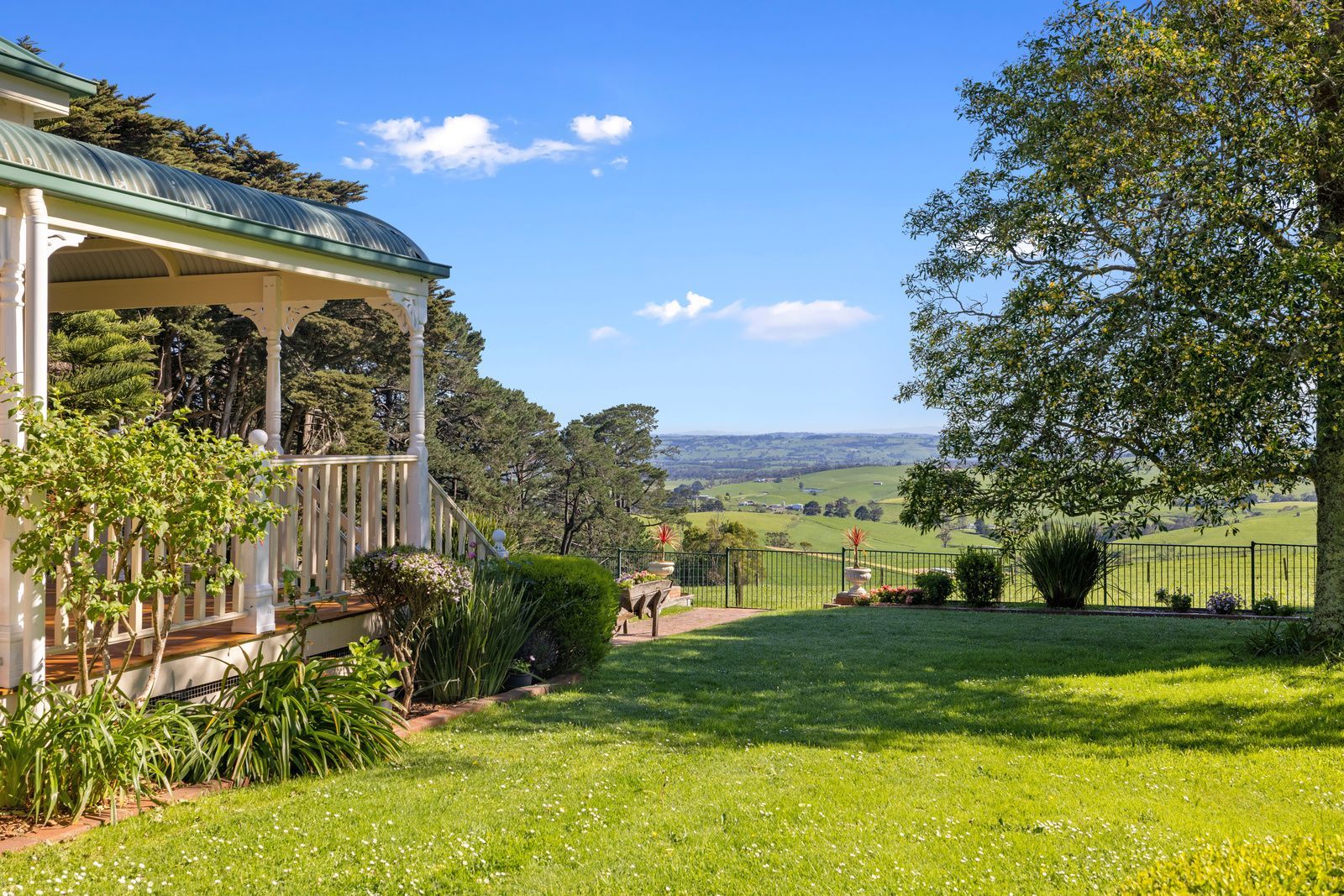 Victorian elegance with stunning outlook