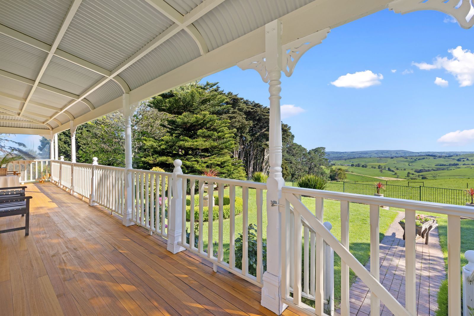 Victorian elegance with stunning outlook