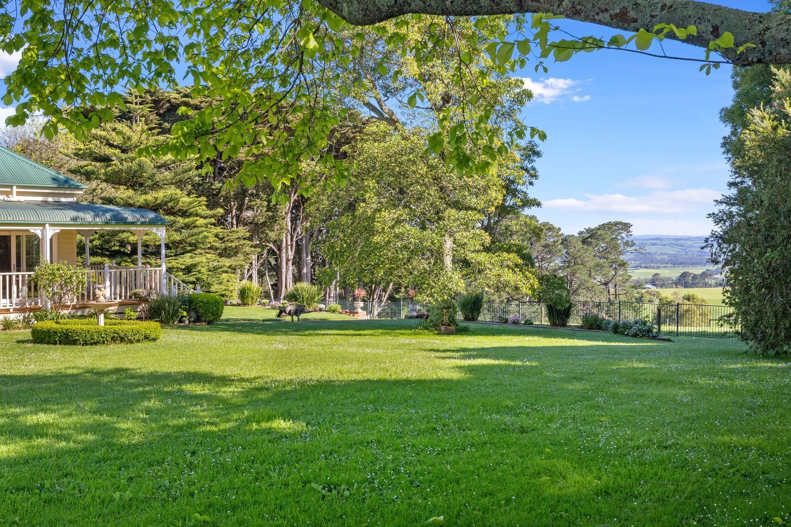Victorian elegance with stunning outlook