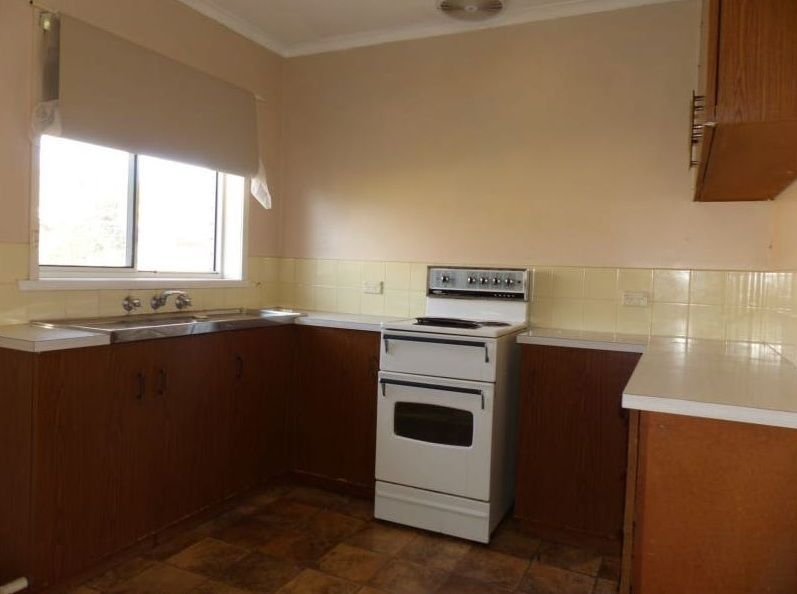 Neat & Convenient Living in Lavington