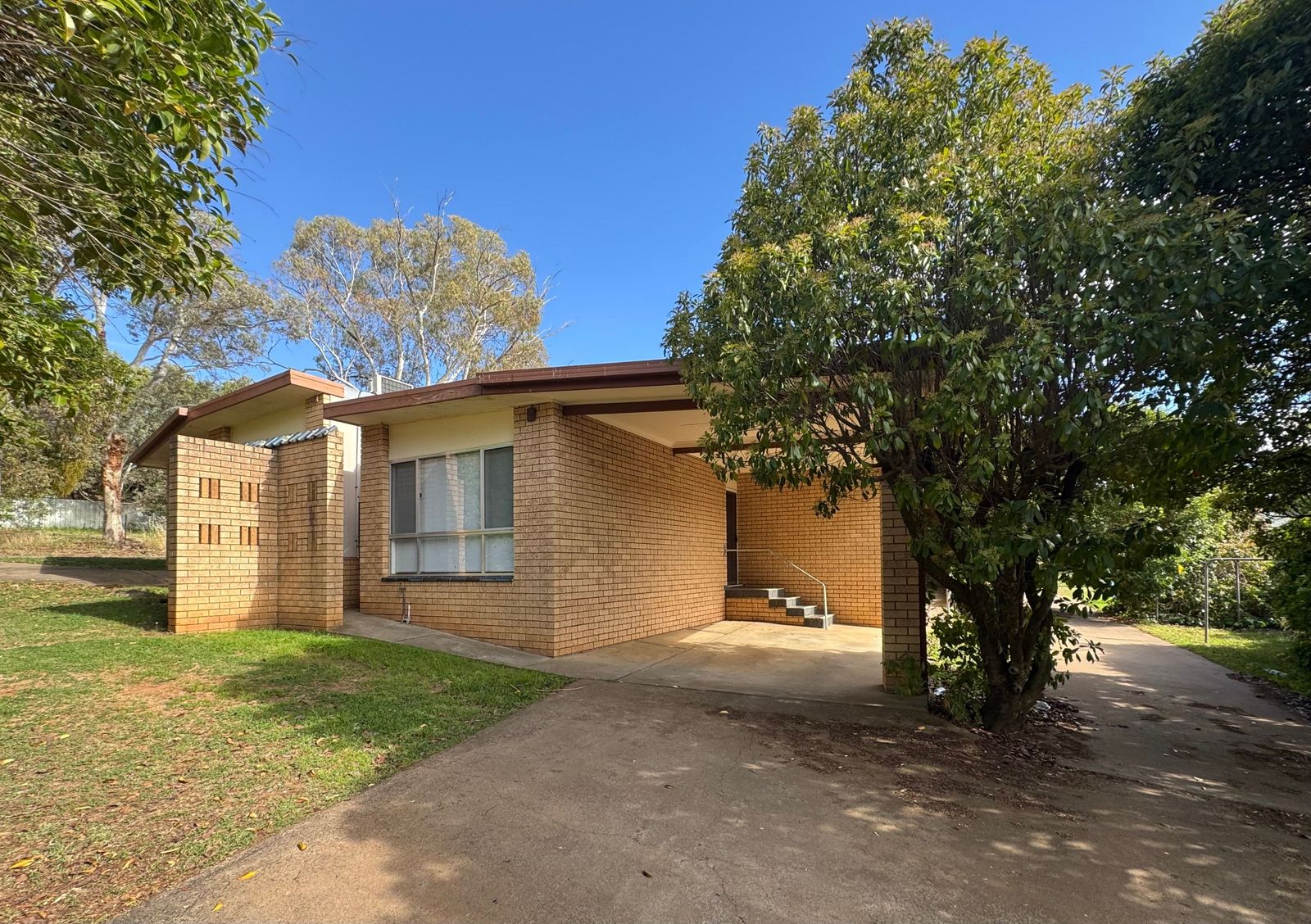 Conveniently Located, Low Maintenance Living House | NSW Young, NSW 2594 | Prop-GPT the AI-Powered Property Portal