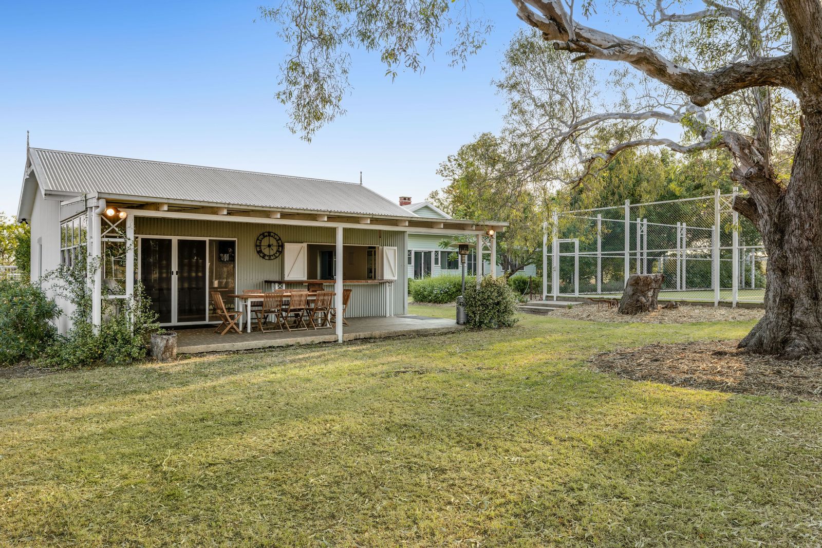 Fernmount - Since 1890 Over a Century of Darling Downs Charm