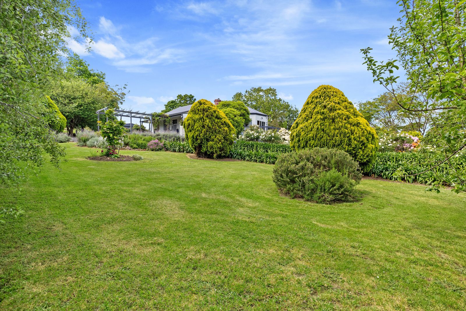 A breathtaking country retreat