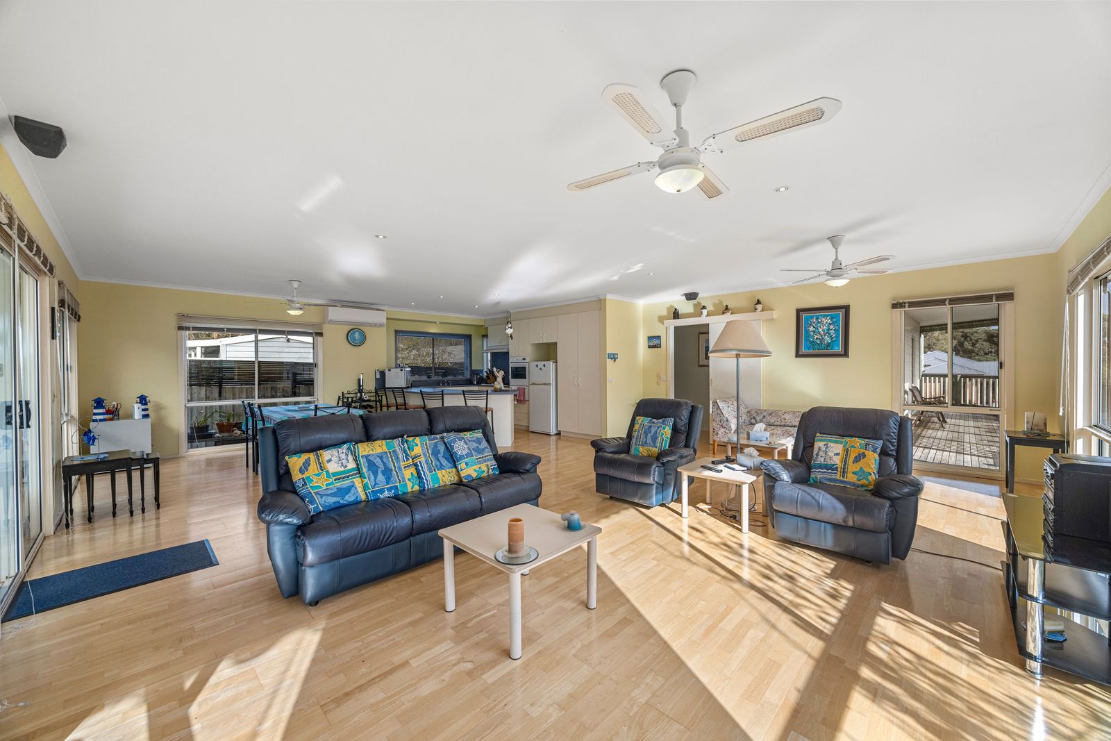 Three Bedroom, Two Bathroom Unfurnished!