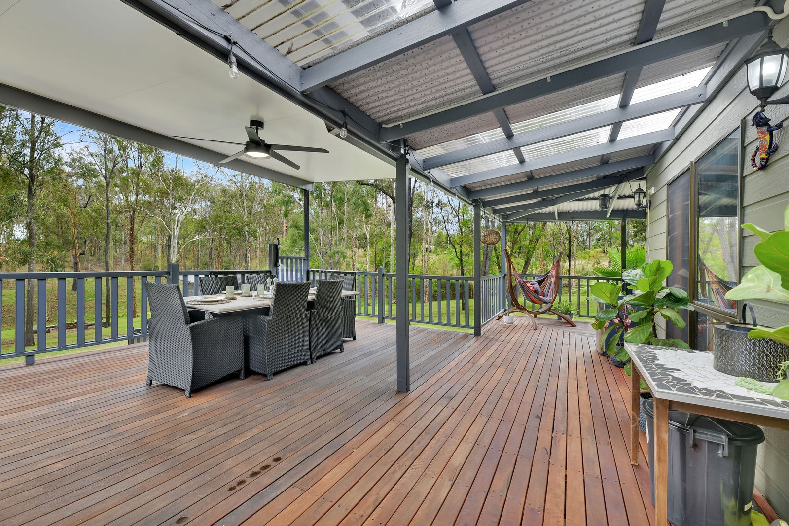 Escape to a Peaceful Acerage Retreat!