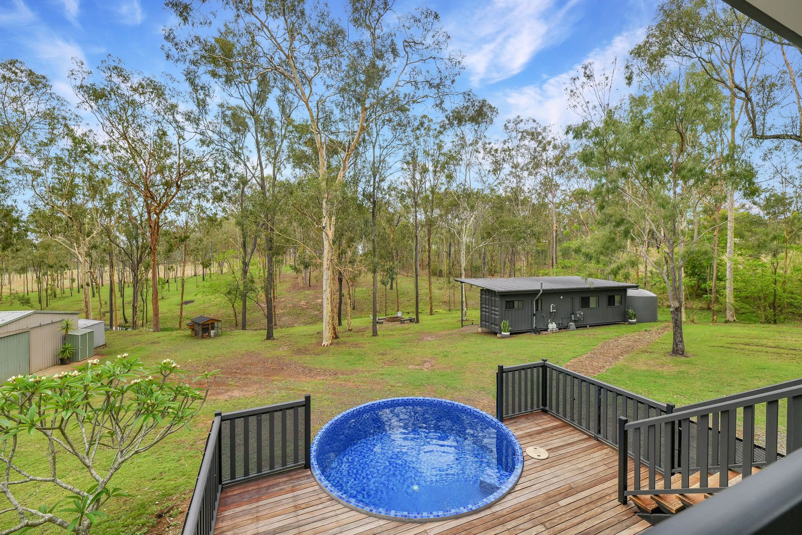 Escape to a Peaceful Acerage Retreat!