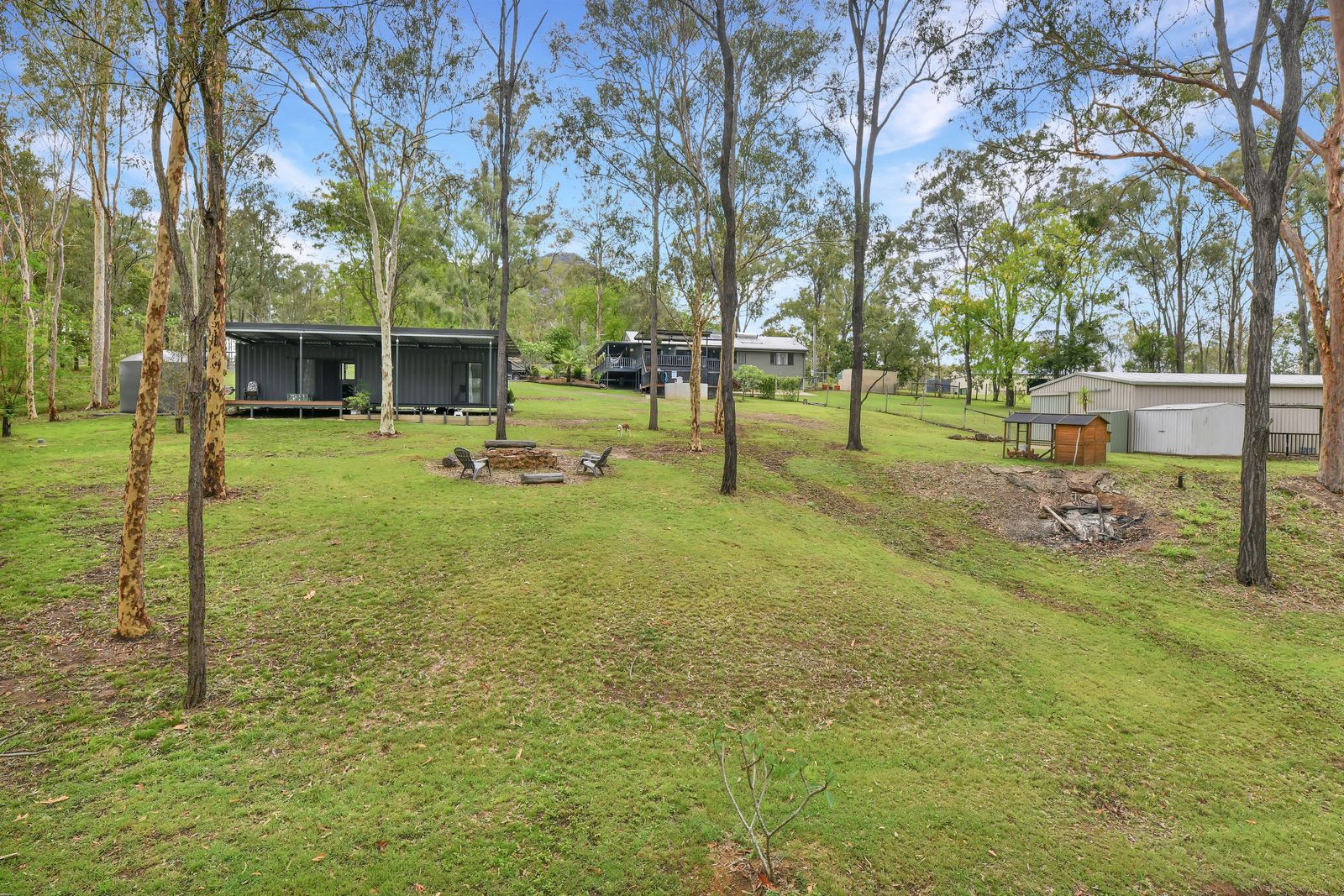 Escape to a Peaceful Acerage Retreat!