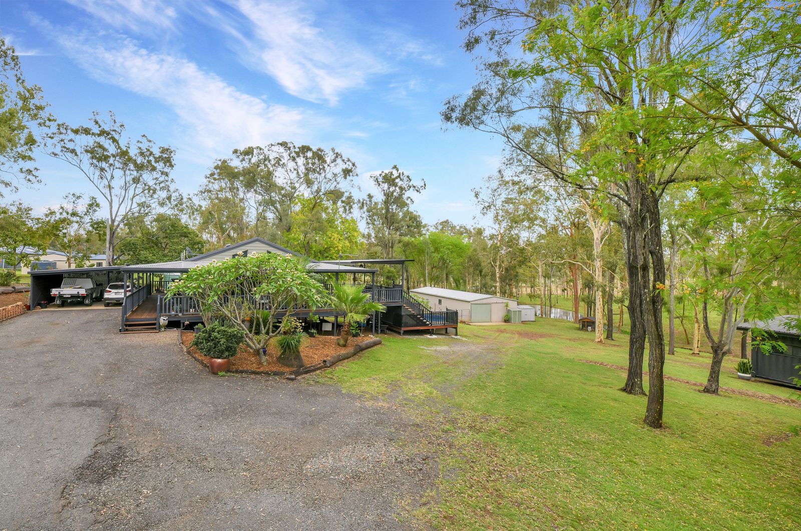 Escape to a Peaceful Acerage Retreat!