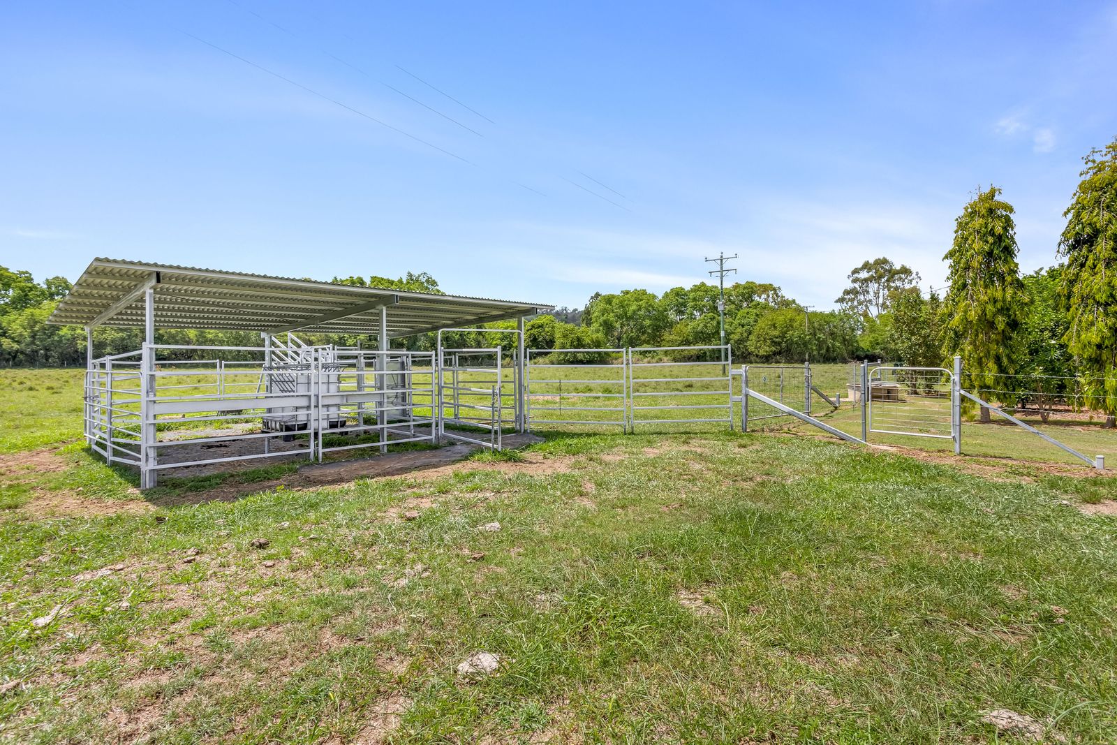 10 Acres* of Country Charm & Privacy in a Convenient Location