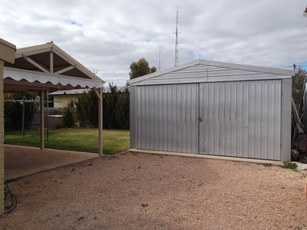 3-Bedroom Home in Wallaroo with Garage