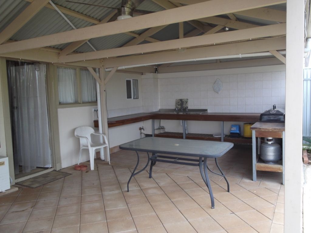 3-Bedroom Home in Wallaroo with Garage