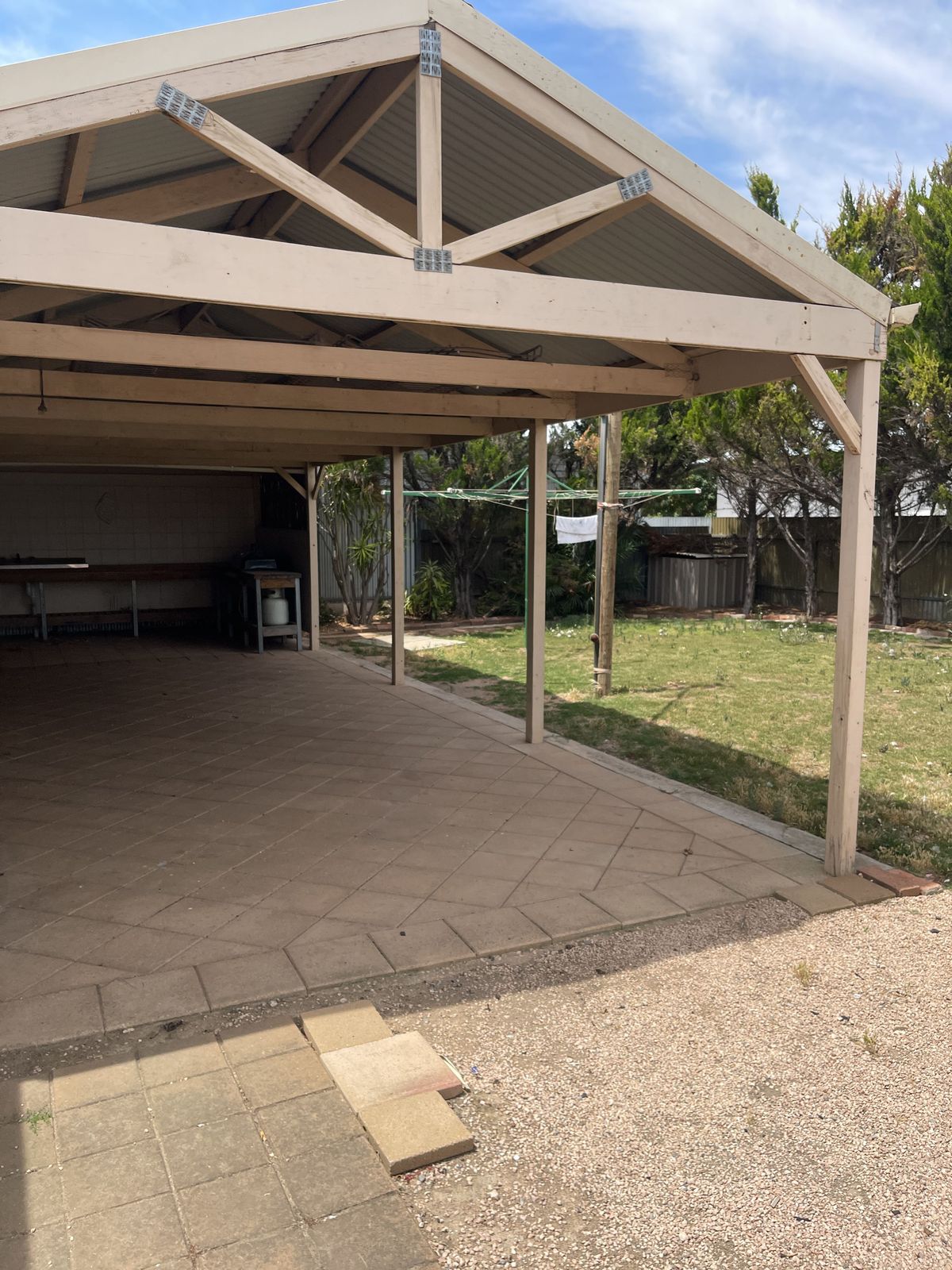 3-Bedroom Home in Wallaroo with Garage