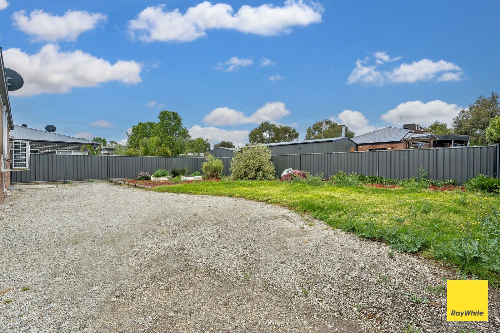 Modern Home in the Heart of Marong