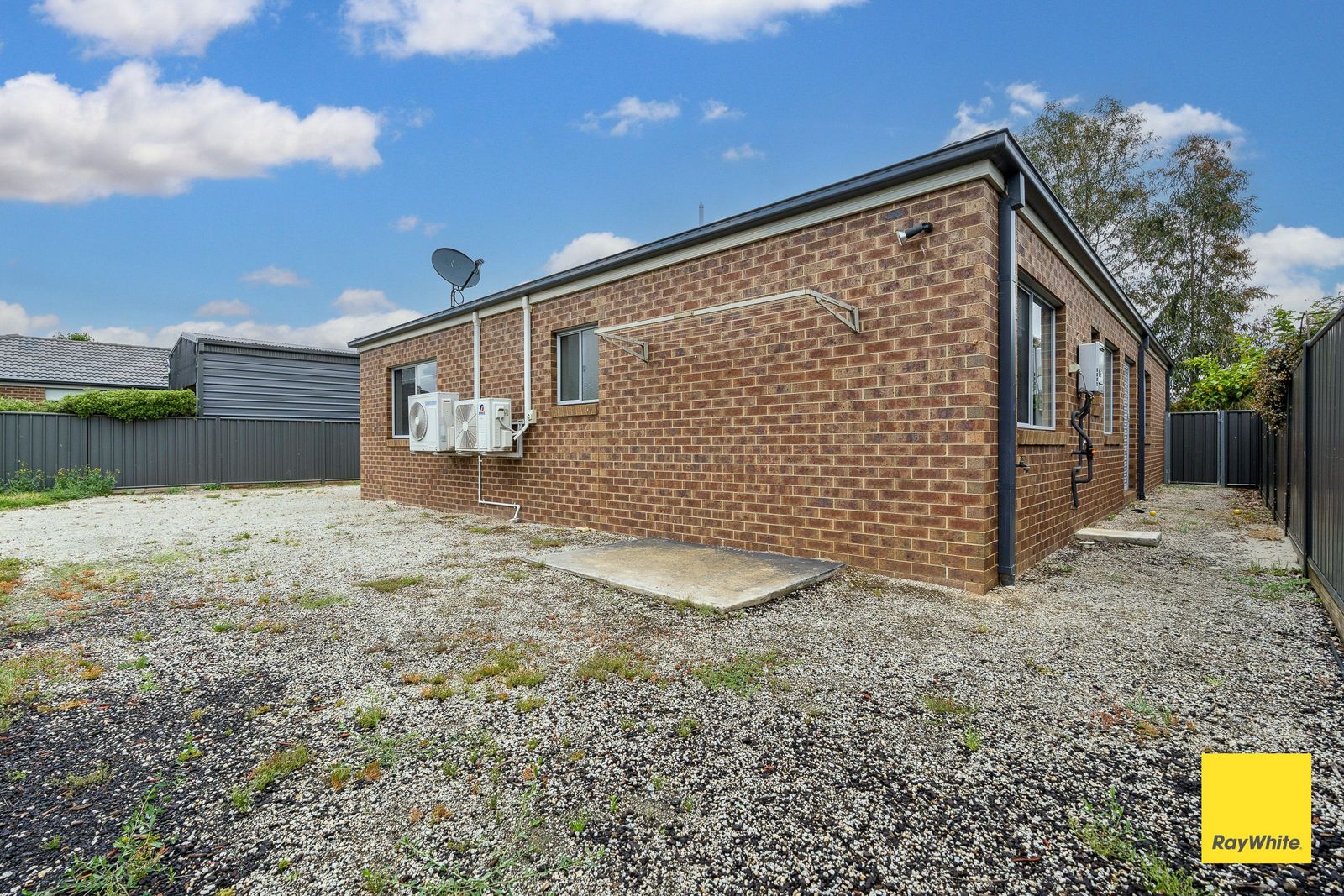 Modern Home in the Heart of Marong