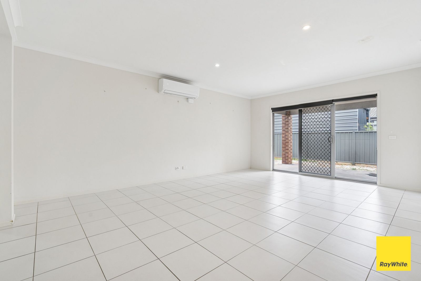 Modern Home in the Heart of Marong