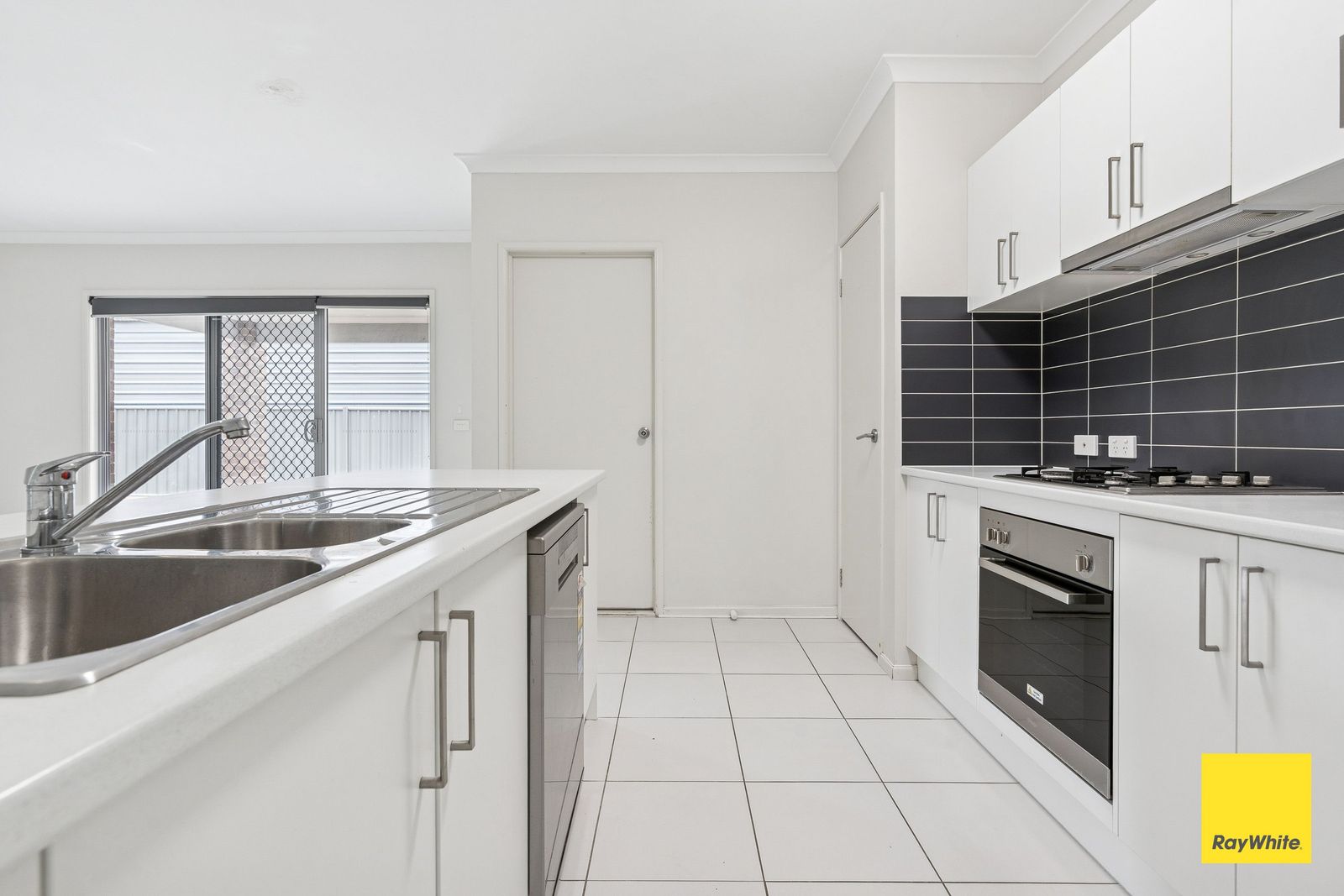 Modern Home in the Heart of Marong