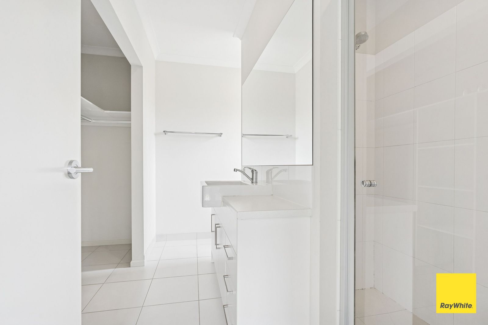 Modern Home in the Heart of Marong