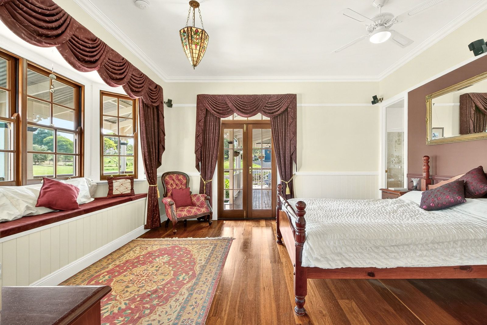 A Hand-Crafted Masterpiece on 6.42 Acres - The Pinnacle of Rural Luxury in Pine Mountain