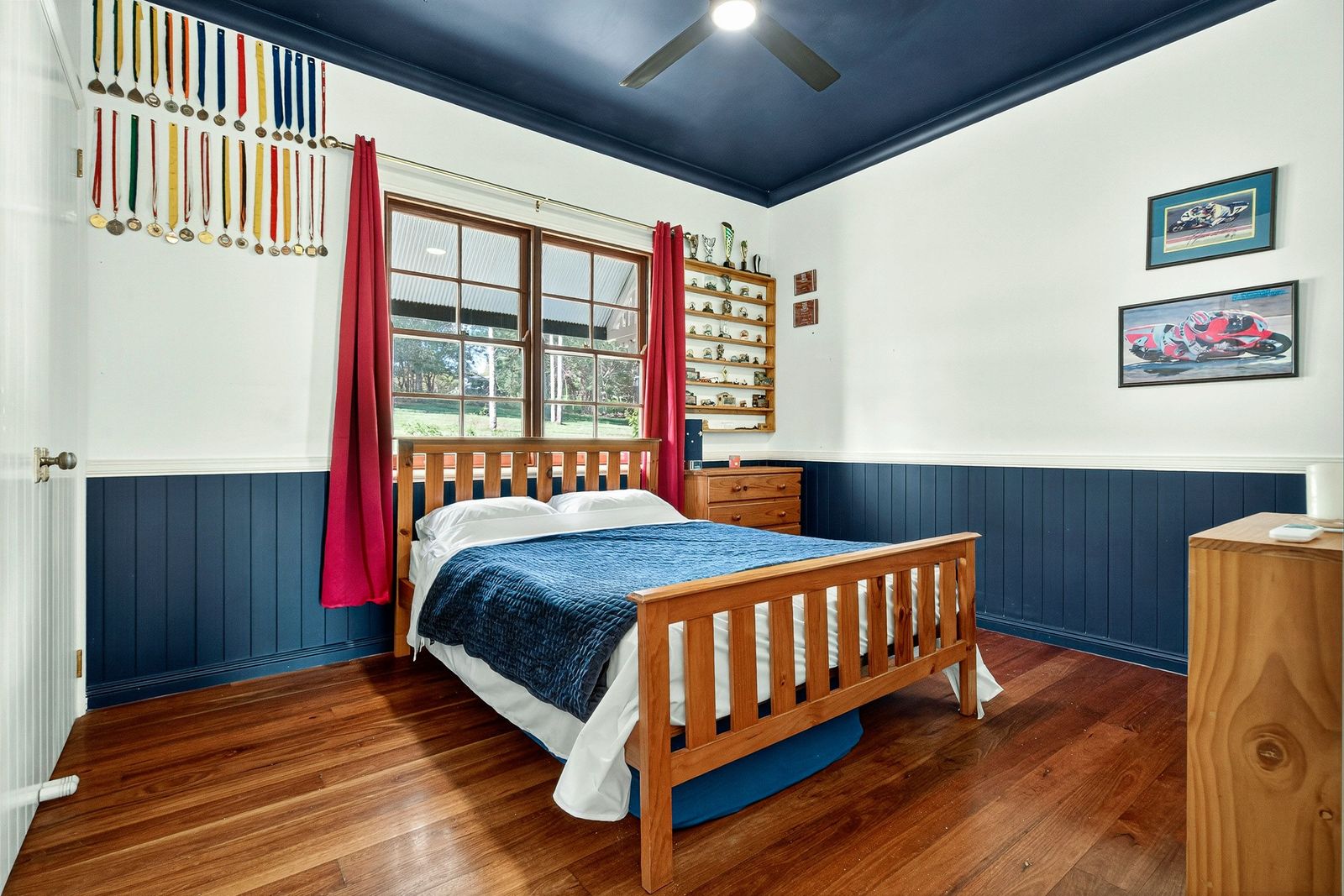 A Hand-Crafted Masterpiece on 6.42 Acres - The Pinnacle of Rural Luxury in Pine Mountain