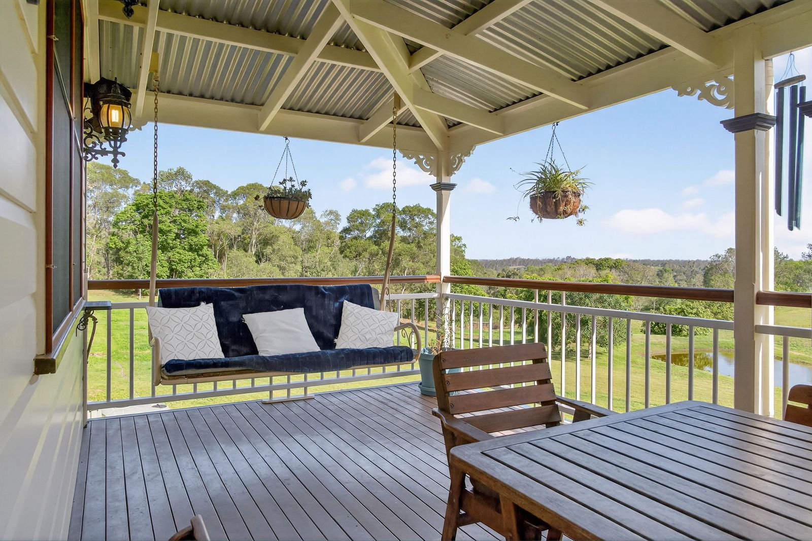 A Hand-Crafted Masterpiece on 6.42 Acres - The Pinnacle of Rural Luxury in Pine Mountain