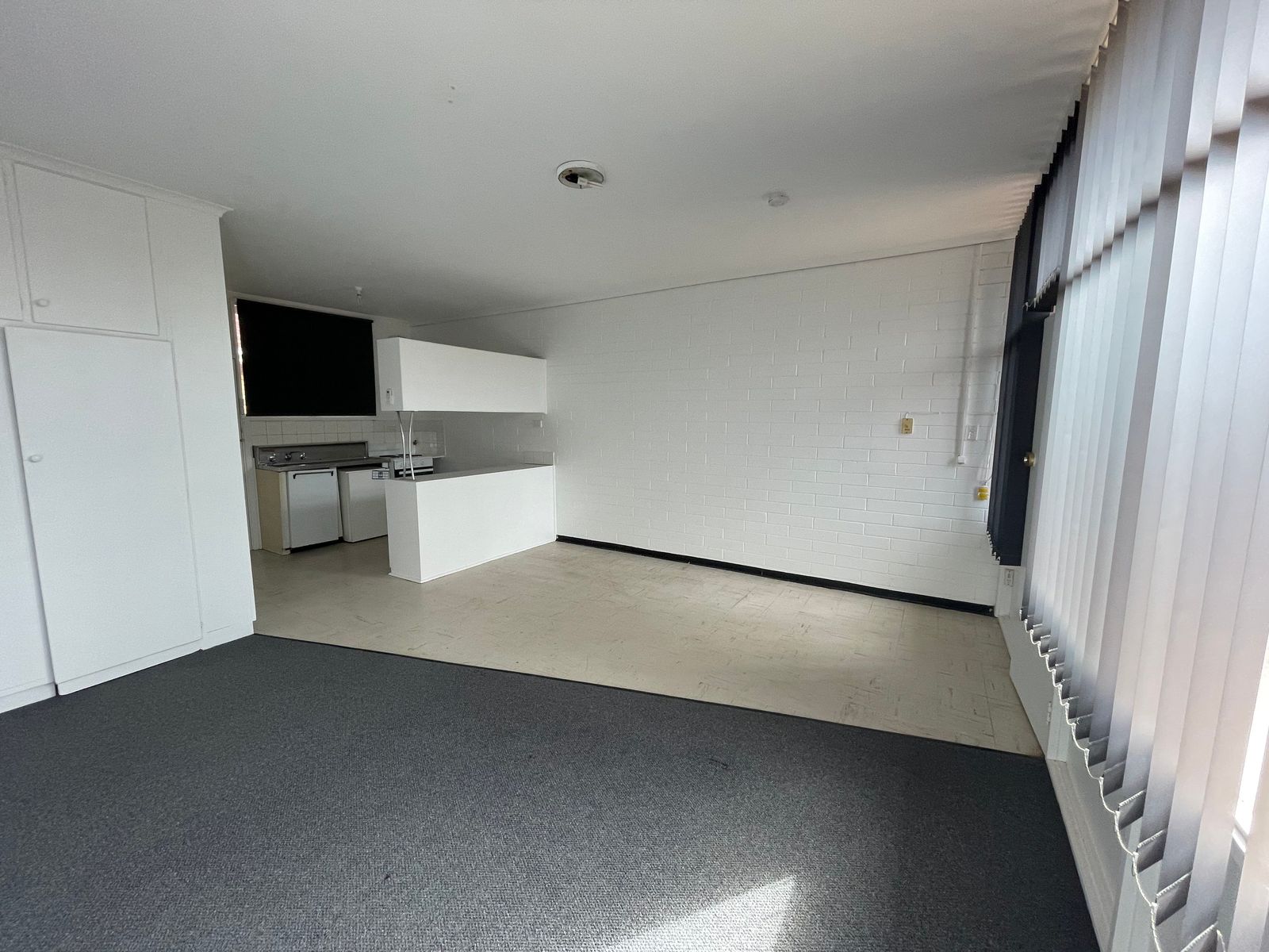 1 Bedroom Unit Available In ideal Location