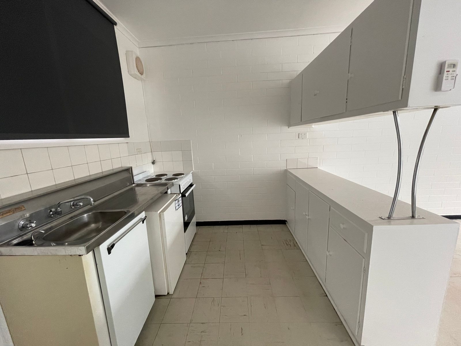 1 Bedroom Unit Available In ideal Location