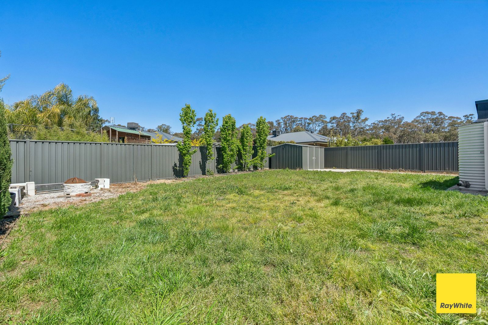 Stunning, Modern & Spacious Home for Rent - 4 Bedrooms, 2 Bathrooms