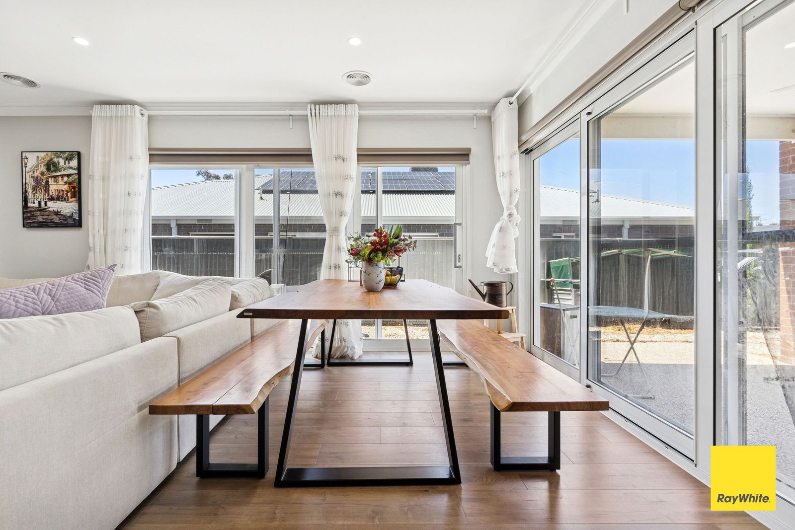 Stunning, Modern & Spacious Home for Rent - 4 Bedrooms, 2 Bathrooms