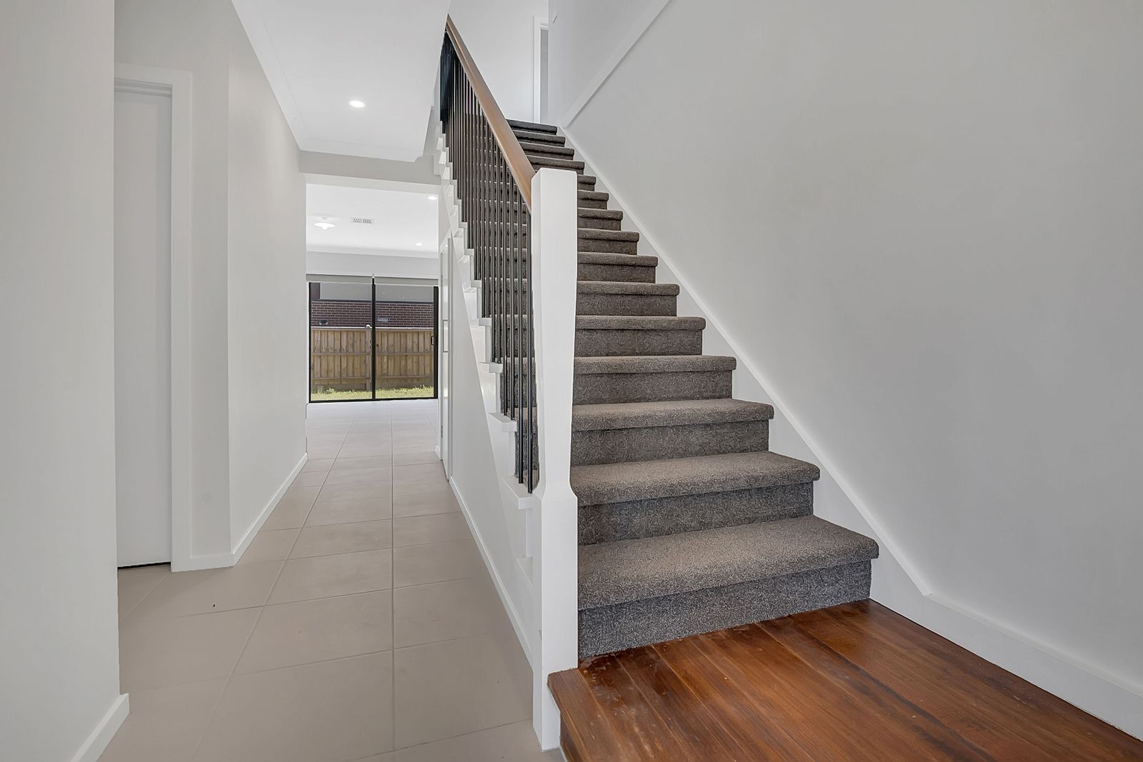 SPACIOUS, LIGHT & BRIGHT FAMILY HOME