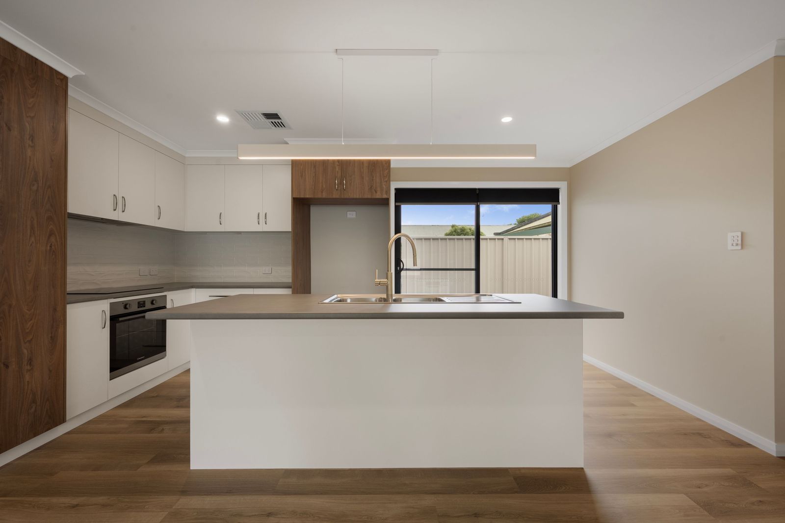 Executive Style Living In Brand New Townhouse